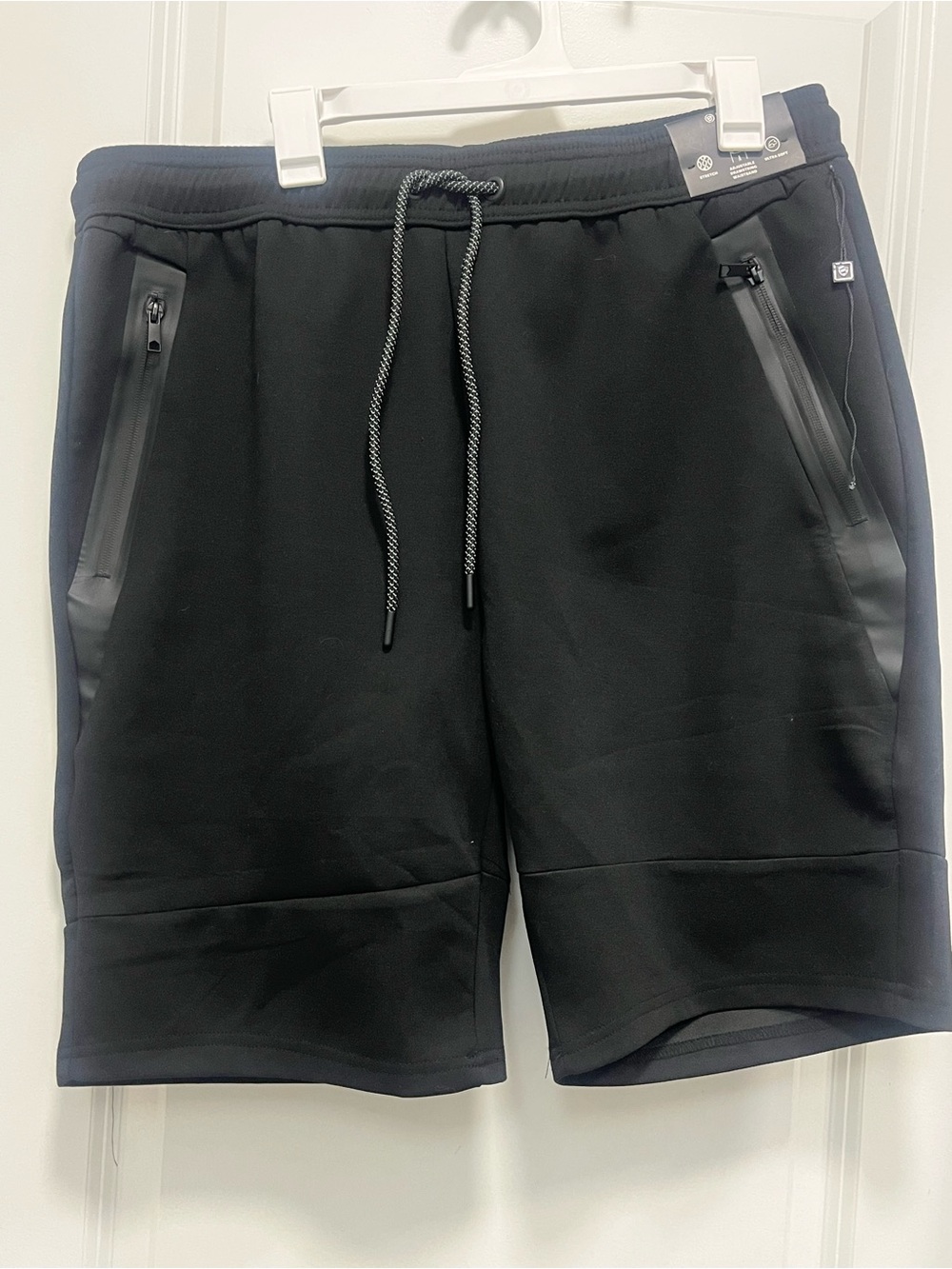 Encrypted Shorts Mens 2x Black Pockets Sweat Shorts NWT